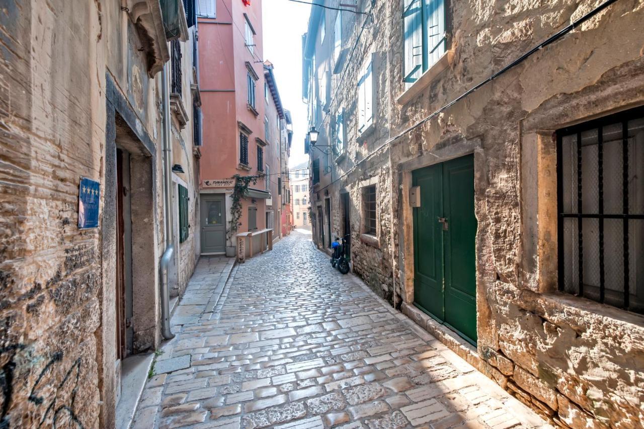 Ap Downtown Apartment Rovinj Exterior photo