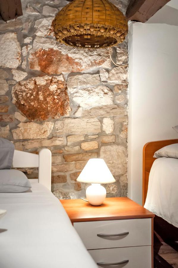 Ap Downtown Apartment Rovinj Exterior photo